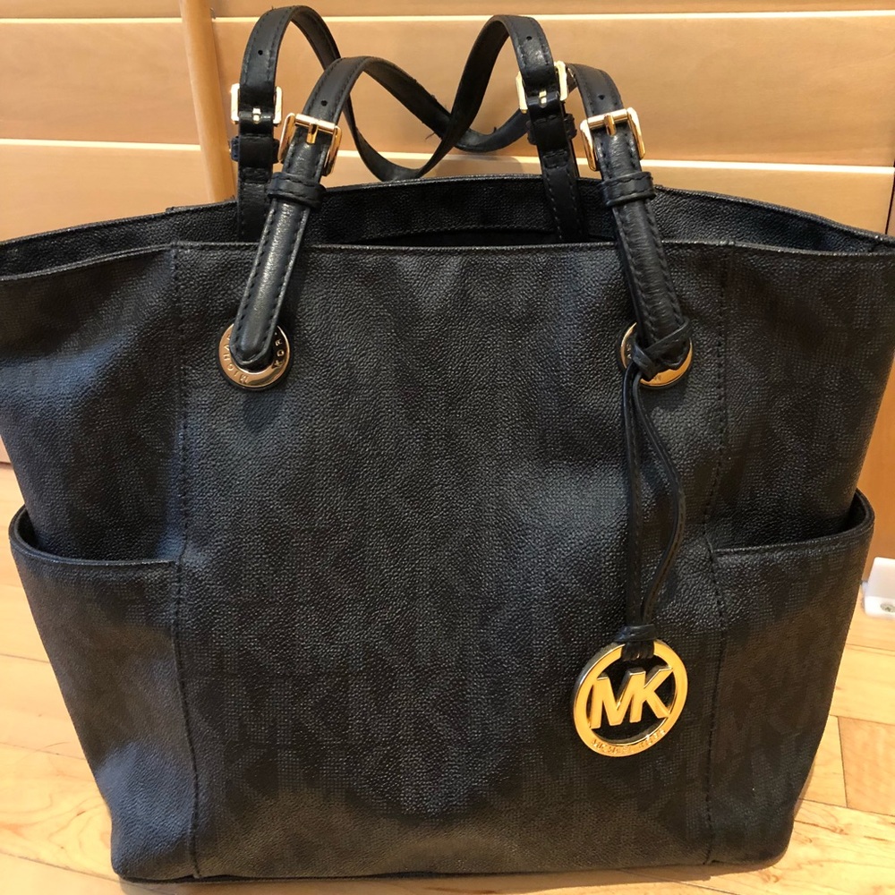 Michael Kors Tote
